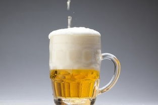 更年期女性預(yù)防子宮肌瘤 警惕這3個(gè)關(guān)鍵因素，尤其是酒精飲料