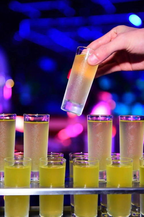 在辰色，捕捉實現快樂的一萬種可能 微醺時刻的無限探索